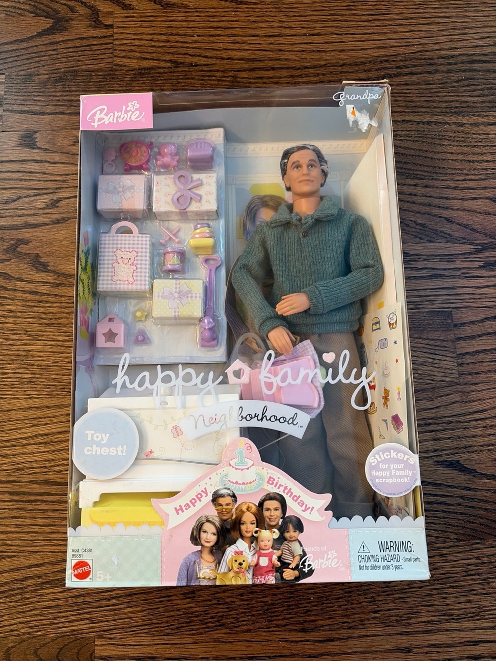 NIB 2003 Mattel Happy Family Neighborhood Barbie Grandpa Doll B9881 NEW